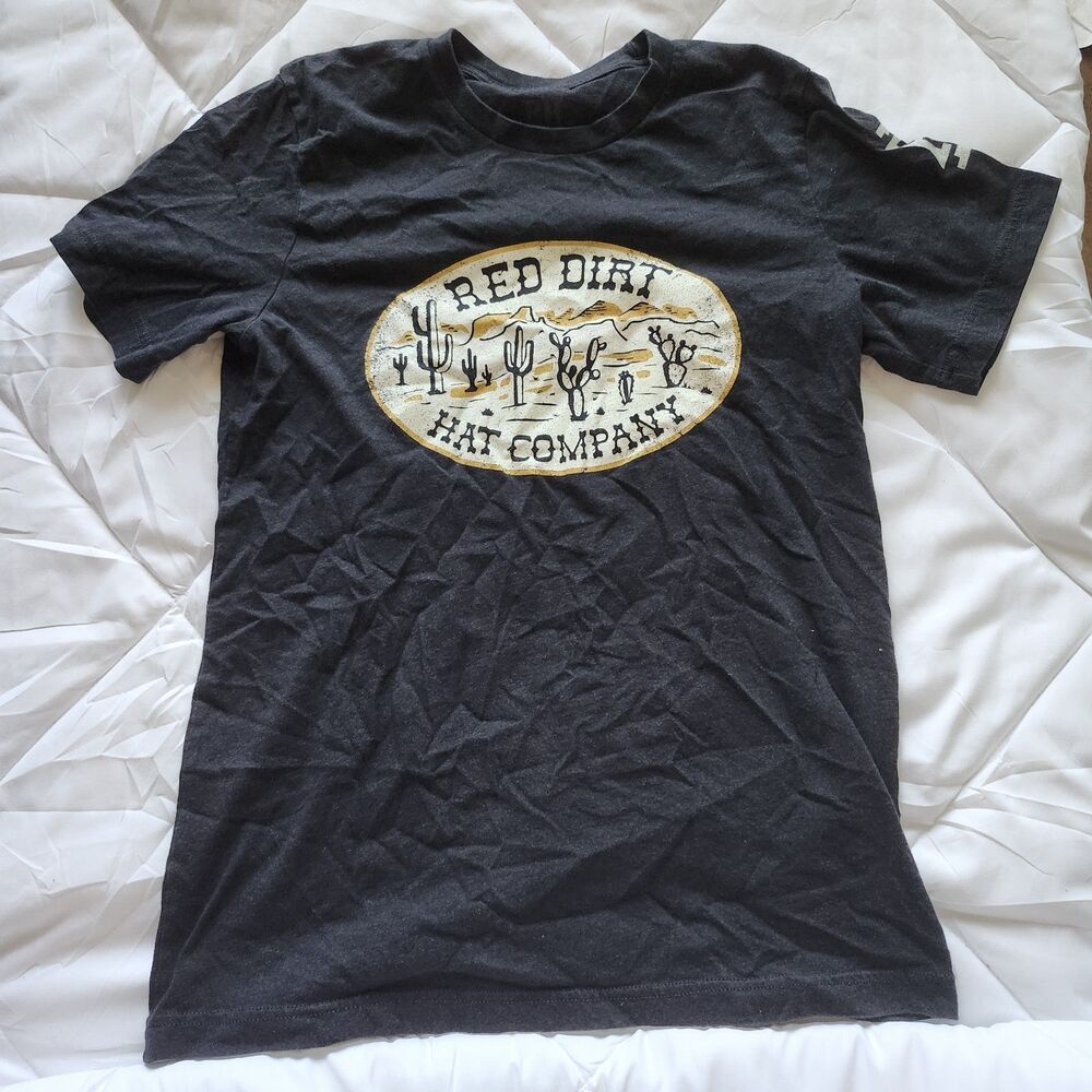 Red Dirt Hat Company Men's Black Graphic Logo Short Sleeve T-Shirt Size XS